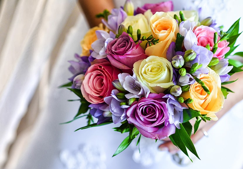 Quelles fleurs peut-on offrir à un mariage ? - Le Monde du Mariage